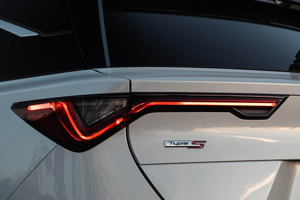 Acura ZDX Type S