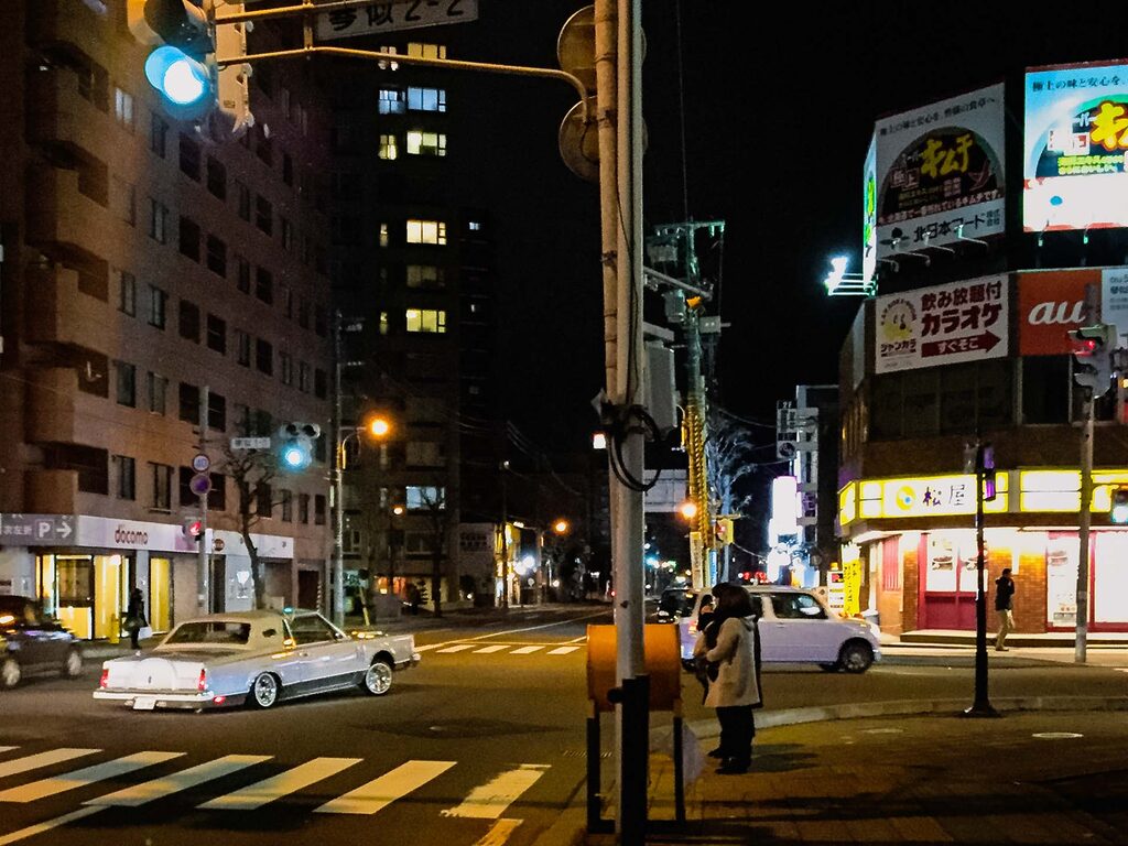 Lincoln Continental coupe lowrider in Japan