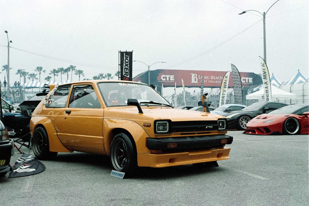 Toyota TE27 Corolla - Formula Drift LBC - Minolta X-300s - Lomography Metropolis