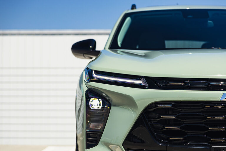 Chevrolet Trax Activ exterior