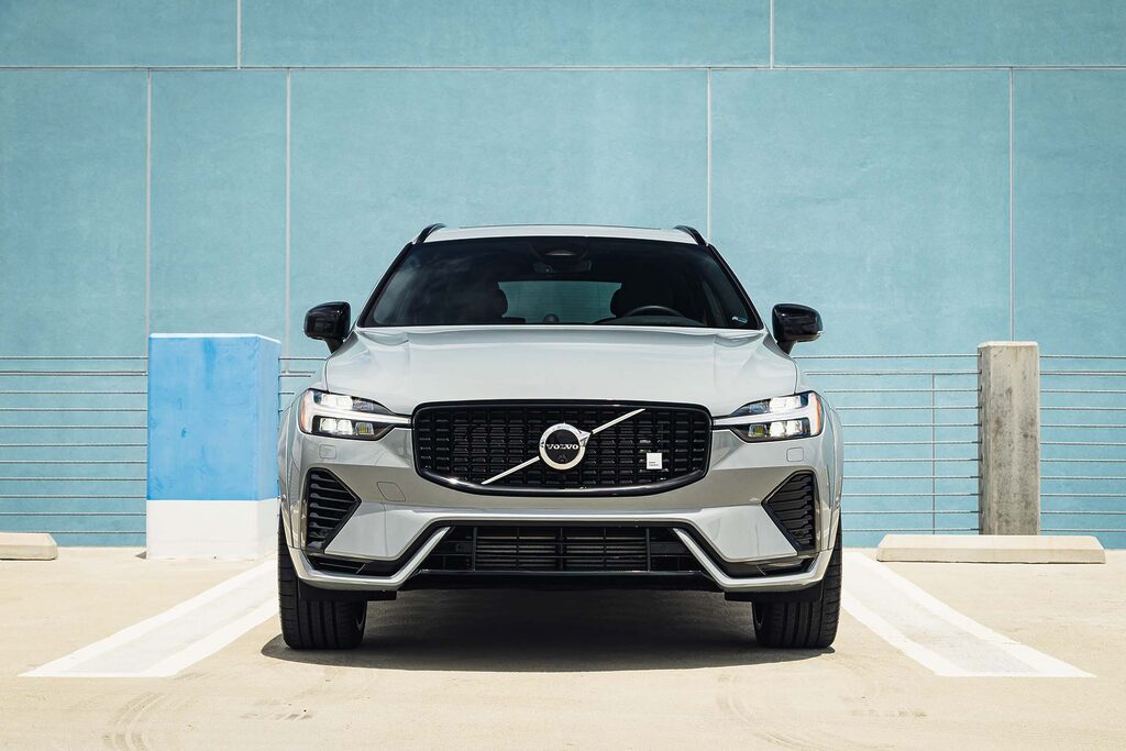 Volvo XC60 T8 AWD Polestar Engineered Exterior